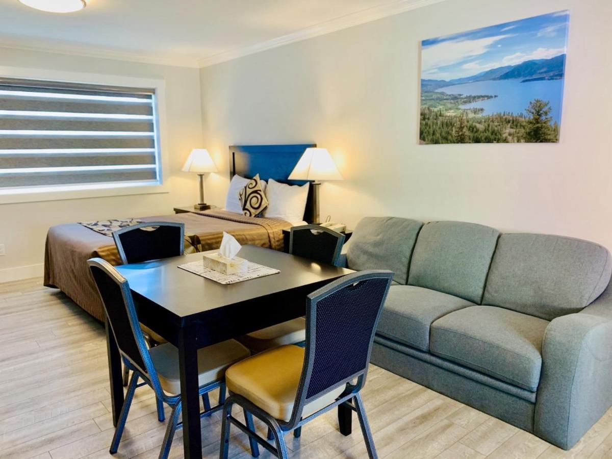 Traveler'S Motel Penticton 2*