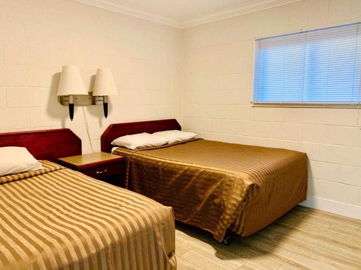 Motel Traveler'S Motel Penticton